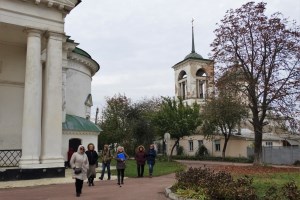 Пешеходная экскурсия по Нежину